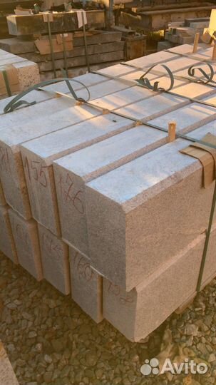 Гранитный бордюр гп1