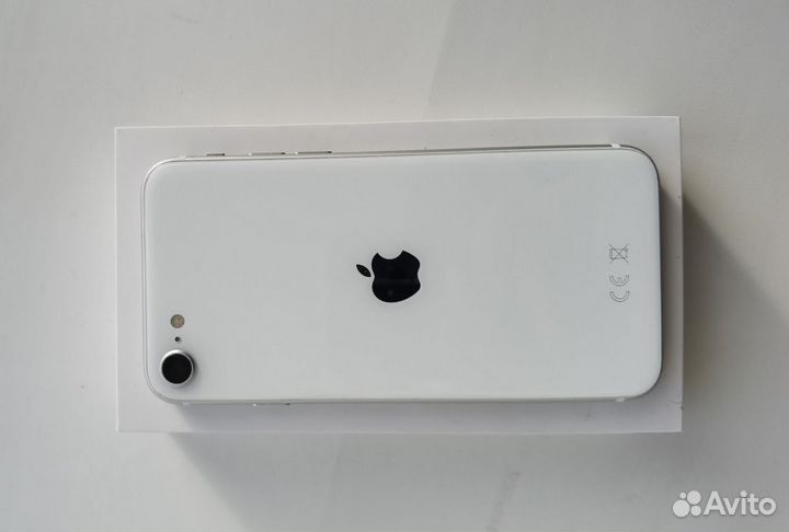 iPhone SE (2020), 128 ГБ