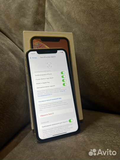 iPhone Xr, 64 ГБ