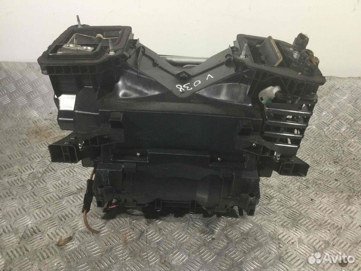 Отопитель в сборе (печка) BMW 5-Series B9077 M57N