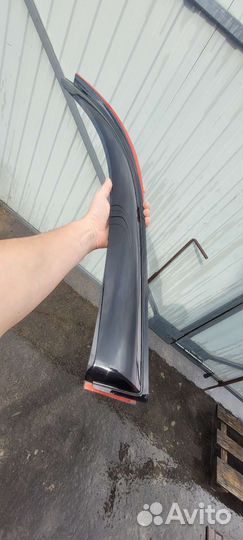 Дефлекторы передних дверей tiguan 1