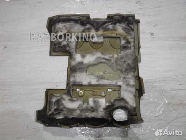 Крышка двигателя Рено