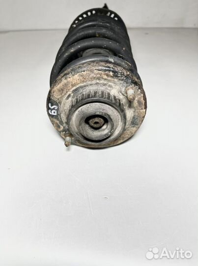 Амортизатор передний Volkswagen B5 / Audi A4