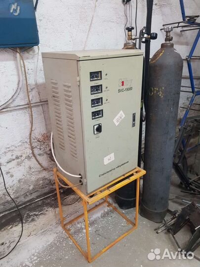 Стабилизатор напряжения 15кв 380в