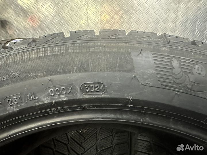 Michelin X-Ice Snow SUV 285/45 R22 114T