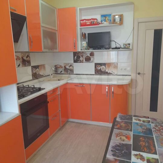 3-к. квартира, 70 м², 1/9 эт.