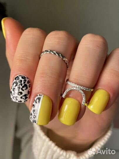 Маникюр педикюр