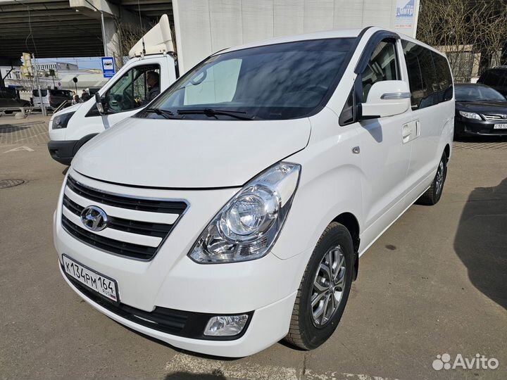 Аренда автомобиля Hyundai Grand Starex