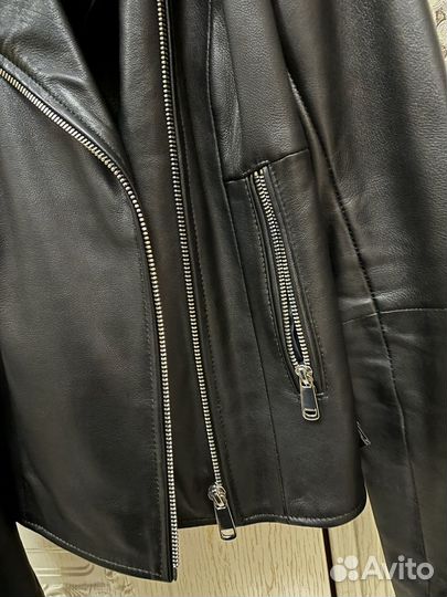 Косуха женская натуральная кожа черная 42 размер