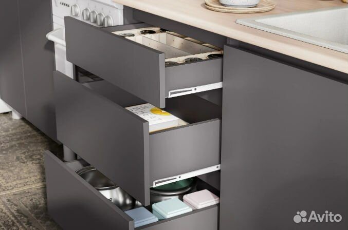 Кухня готовая 2м столешница в комплекте