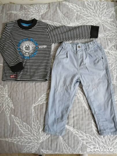 Джемпер и джинсовые брюки на мальчика рост 98 см