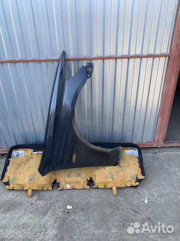 Переднее правое крыло Lexus GS 300 450h 190