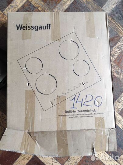Стеклокерамическая варочная панель Weissgauff