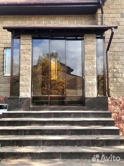 Пластиковые окна в дом с установкой