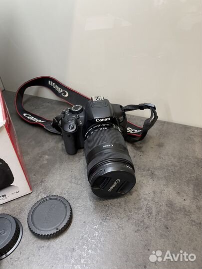 Зеркальный фотоаппарат canon 650d