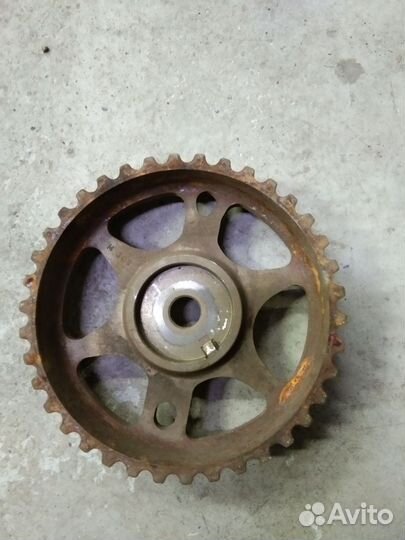 Шкив распредвала впускного Пежо 307 NFU