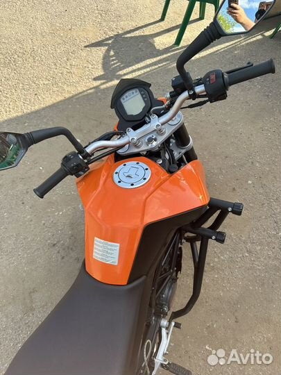 Ktm duke 200