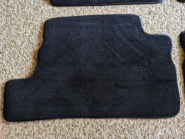 Ворсовые коврики для Toyota Auris