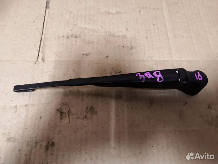 Поводок стеклоочистителя задний Ford Fusion 1.6