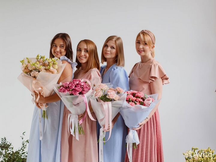 Помощник флориста