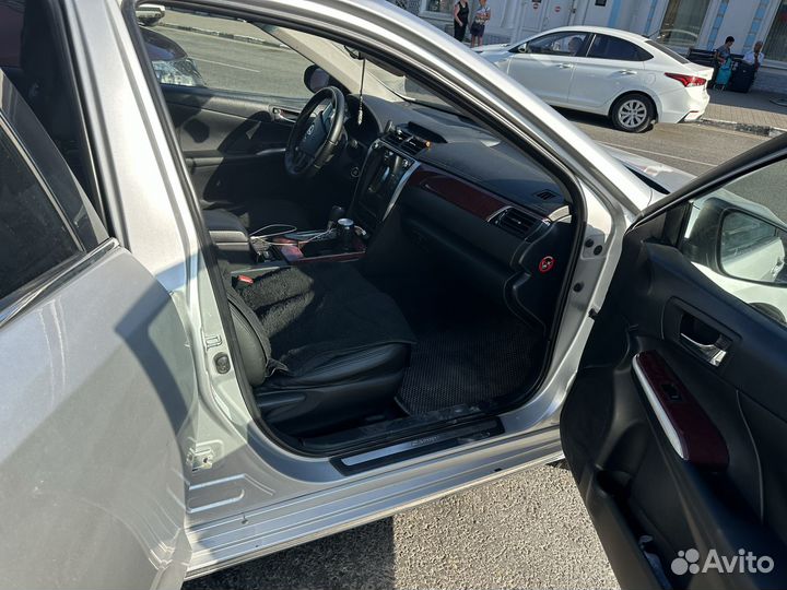 Toyota Camry 2.5 AT, 2012, 300 100 км