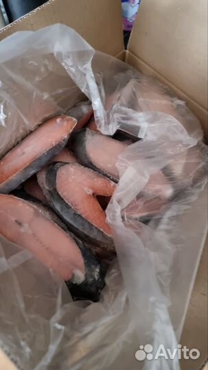 Стейки дикого дальневосточного лосося и форели