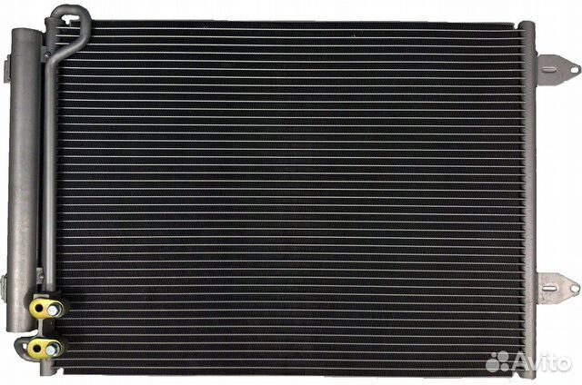Радиатор кондиционера на Opel Zafira Life
