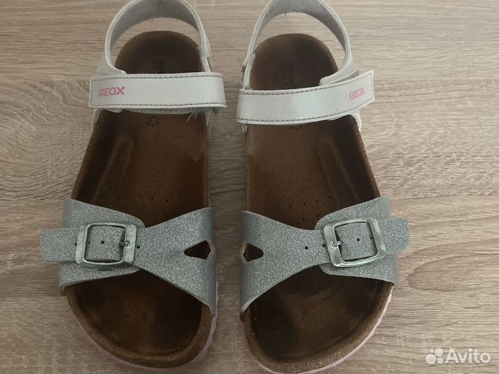 Сандалии для девочки 35 размер
