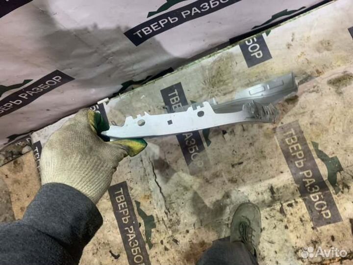 Крыло - переднее правое Mercedes Sprinter W907 2.2