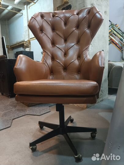 Офисное кресло новое