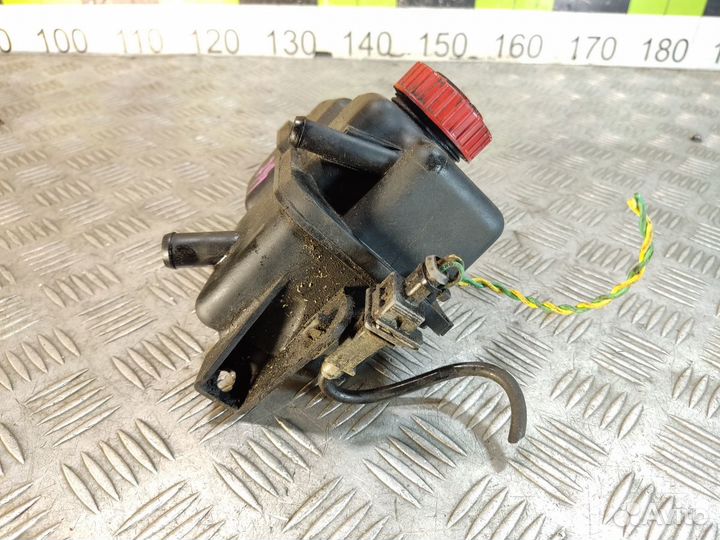 Бачок гидроусилителя Peugeot 406 1995-1999