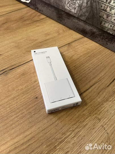 Apple USB-C Multiport Adapter A2119