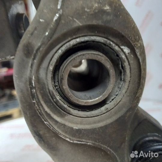 Рычаг подвески нижний передний правый Lexus Gs 350