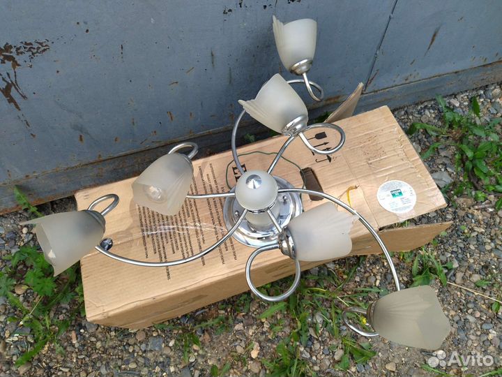 Люстра потолочная