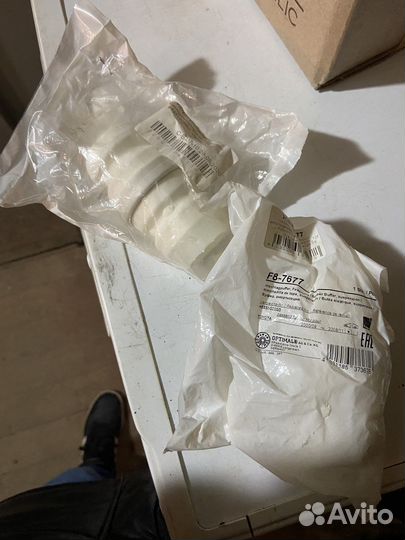 Запчасти на toyota corolla