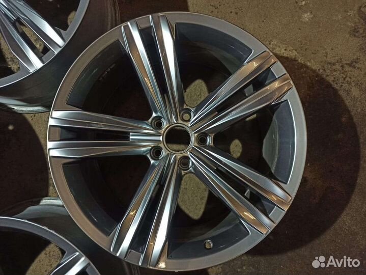 Volkswagen tiguan диск r19
