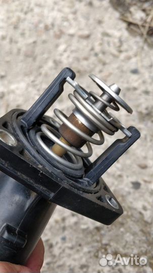 Термостат 16031-31020