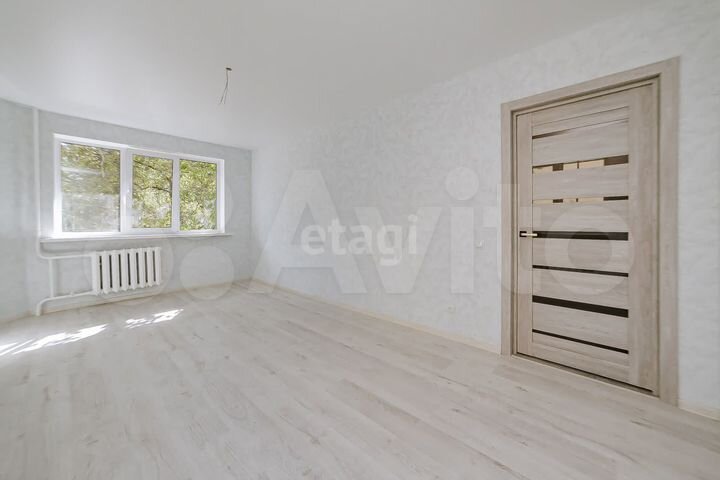 2-к. квартира, 42,2 м², 1/5 эт.