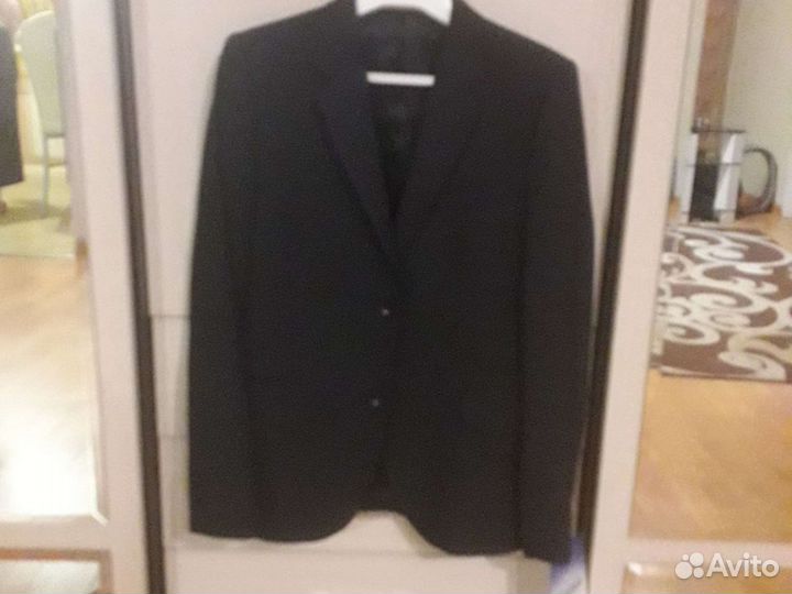 Пиджак новый на мальчика