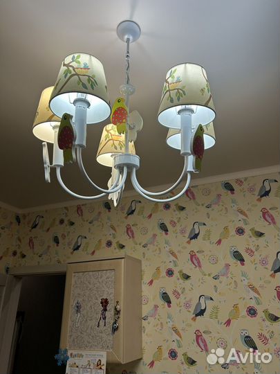 Люстра с птичками