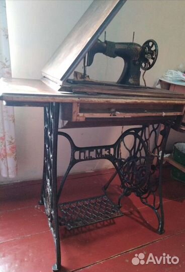 Швейная машина пгмз