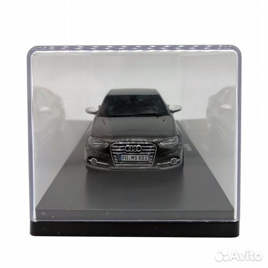 Модель автомобиля Schuco Audi S6 Limousine 1:43