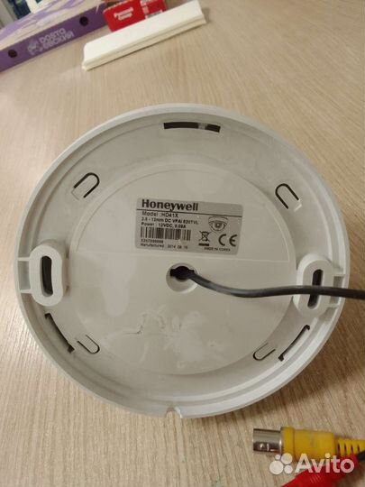 Камера видеонаблюдения купольная