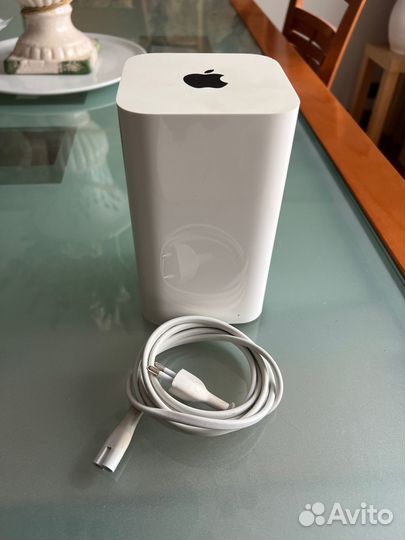 Wi-fi роутер Apple AirPort Extreme A1521