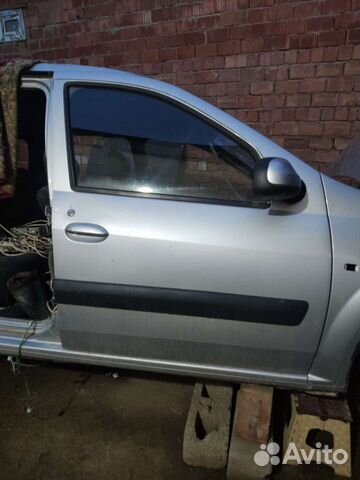 Дверь передняя правая LADA largus