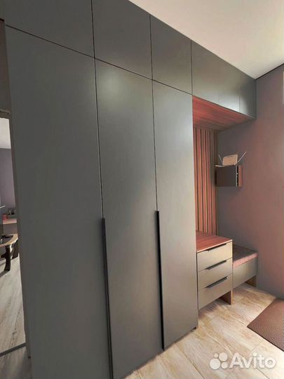 Прихожая на заказ бесплатный замер