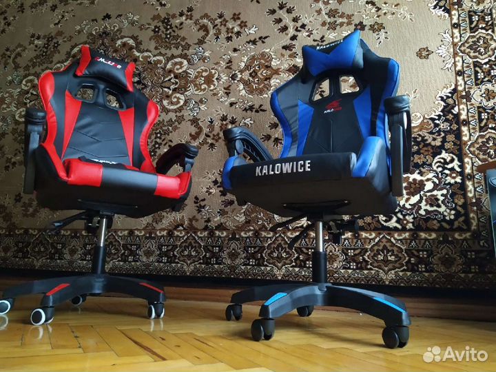 Кресло синее