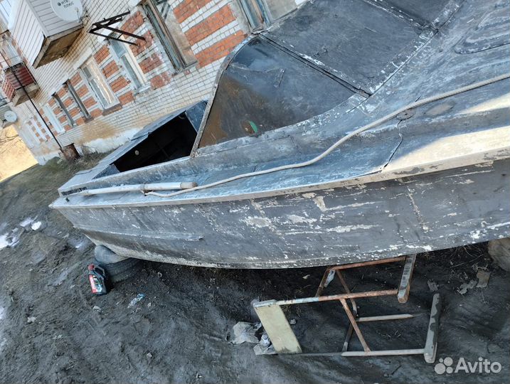 Продам катер Амур Д