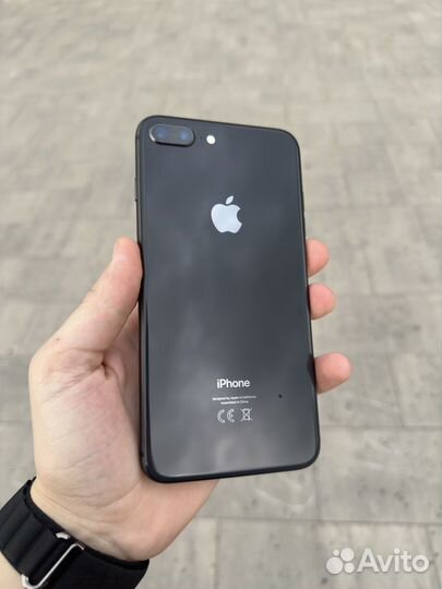 iPhone 8 Plus, 64 ГБ