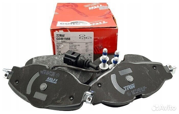 Колодки тормозные передние Volkswagen Caddy